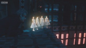 Doctor Who escapes with the help of the Holloway Holograms