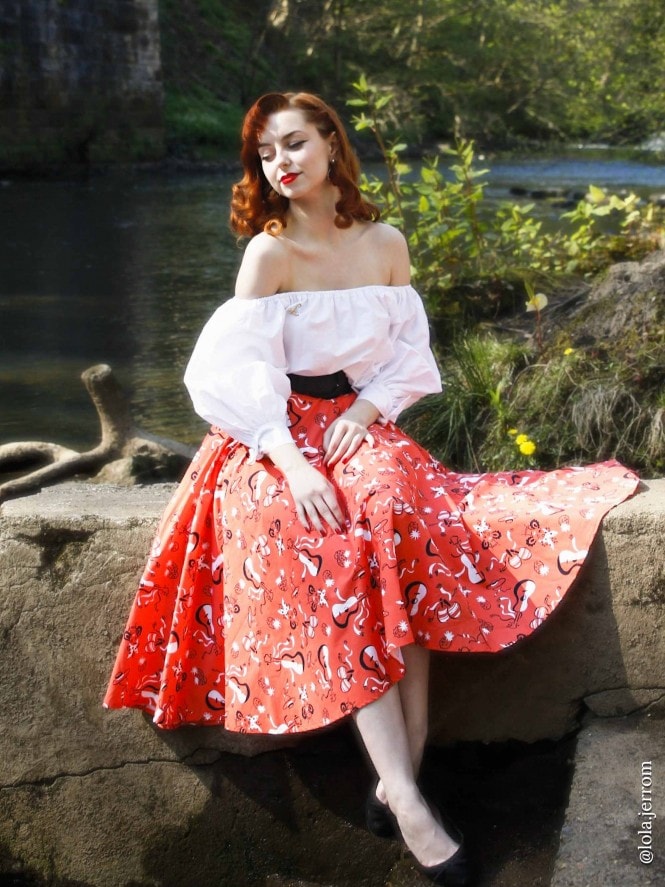 Circle Skirt Carmen Red