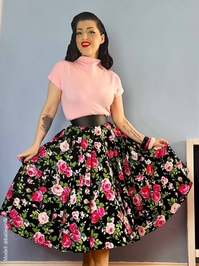 Circle Skirt Rose Black Pink