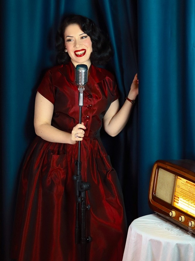 Kitty Burgundy Taffeta