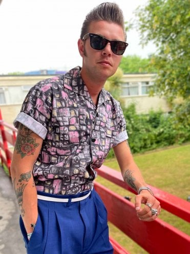 Men Short-Sleeved Grey Pink Shirt