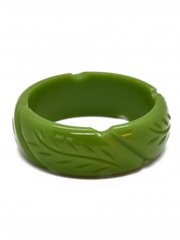Midi Leaf Carved Bangle Leaf Green