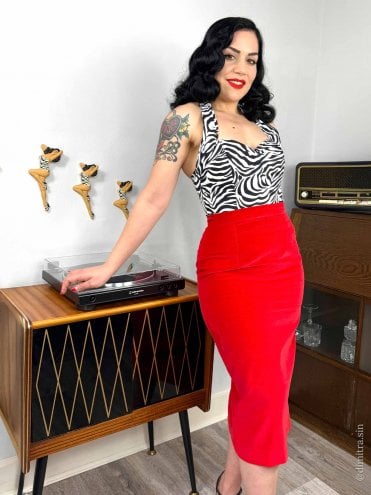 50s-1950s-Vivien-of-Holloway-Best-Vintage-Style-Reproduction-Pencil-Skirt-red-velvet-Rockabilly-Swing-Pinup
