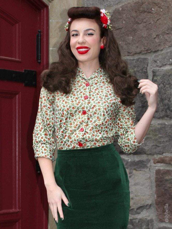 Raglan Blouse Poinsettia Ivory