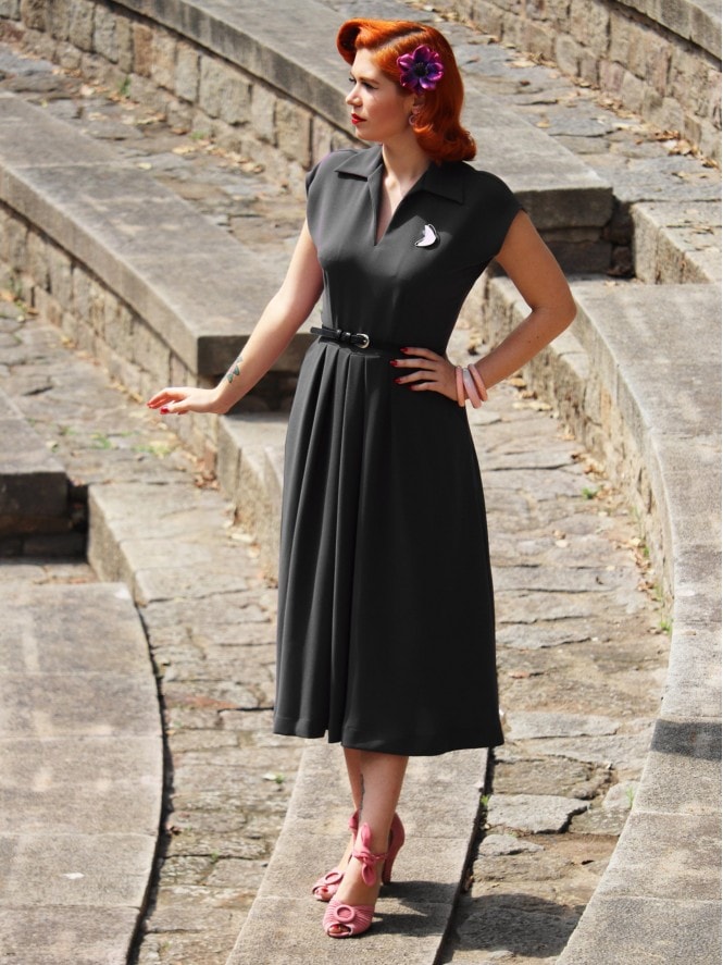 Runaround Sue Jett Black Crepe