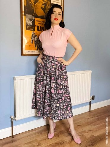 Runaround Sue Skirt Pink and Grey