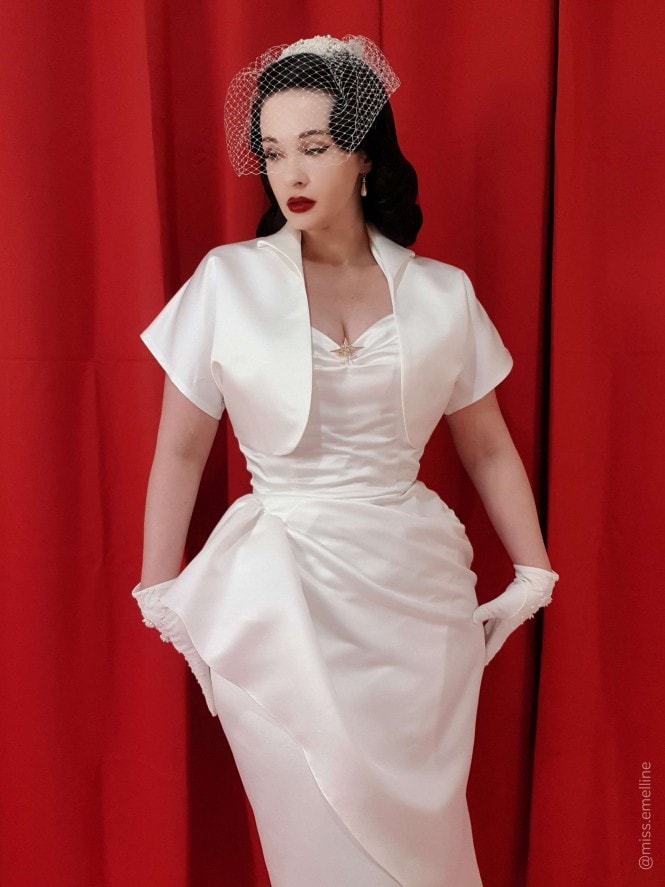 Sarong Duchess Ivory