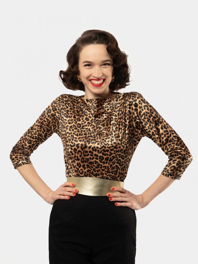 Slash Neck Top Leopard Velvet