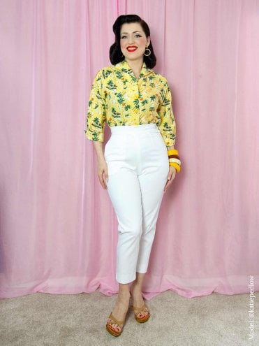 White Cotton Stretch 1950s high-waist pedal pushers with ankle slit