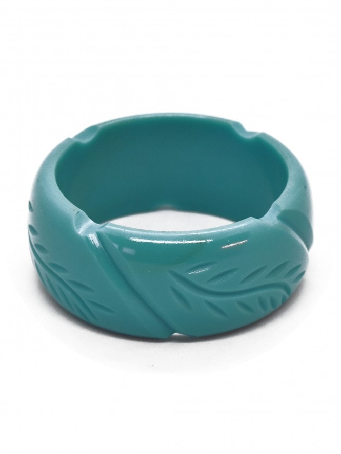 Wide Leaf Carved Bangle Caribbean Sea
