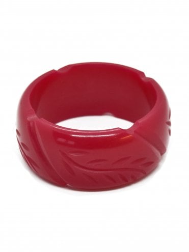 Wide Leaf Carved Bangle Raspberry